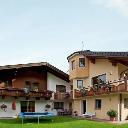 In Altenmarkt Near Lifts Apartmán